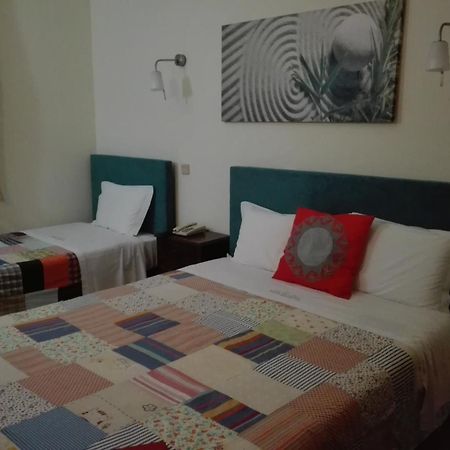 Hotel Kamanga Tomar Rum bild